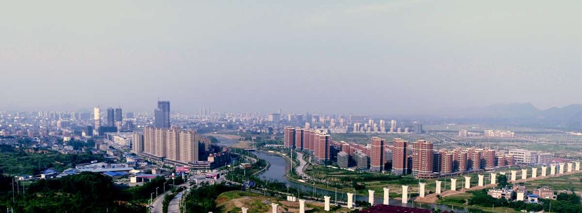 DJI_0077_远眺建设中的大塘新区.jpg